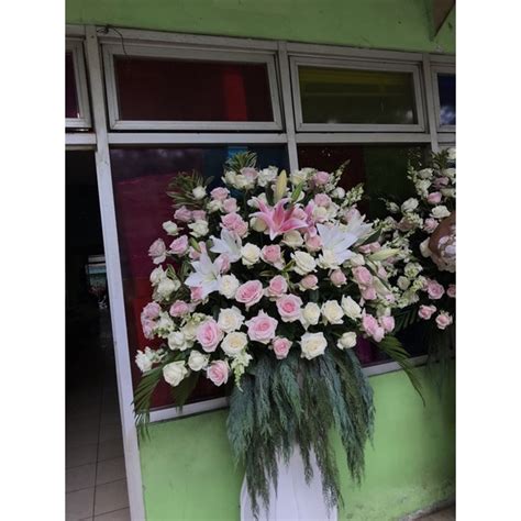 Jual rangkaian bunga standing ucapan selamat/berduka | Shopee Indonesia