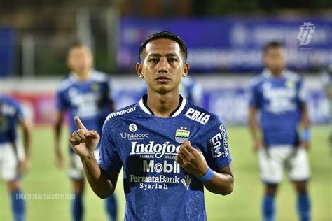 Liga Persib Bandung Vs Bhayangkara Fc Puncak Memanas