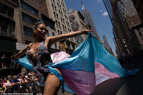 Nyc Pride Revelers Run Screaming After Fireworks Mistaken For Gunfire