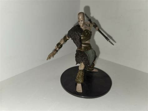 Stone-Giant-D&D-Pathfinder-Dungeons-Dragons-Miniature Values - MAVIN