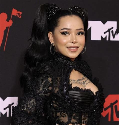 Bella Poarch Wiki, Height, Age, Boyfriend, Husband, Family, Biography