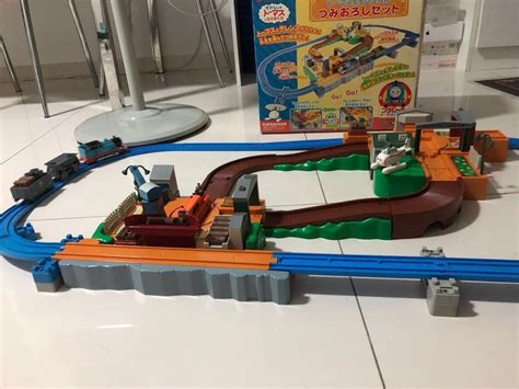 TOMY Thomas Train Set, Hobbies & Toys, Toys & Games on Carousell