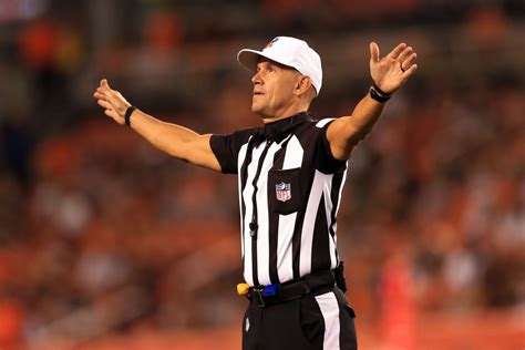 Coin Flip Referee From Cardinalspackers Game Assigned To Super Bowl 50