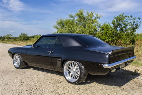 Camaro Rs Ss Restomod Two Tone Black Custom Interior