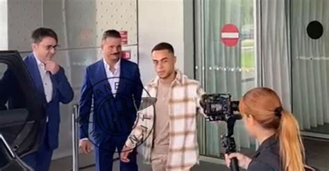 VIDEO Milan Dest è arrivato a Milano ora le visite mediche News