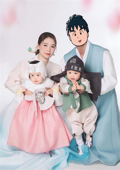 2 hot girl Việt vướng nghi vấn mang bầu Sam nói muốn đẻ nữa Salim thừa nhận đang có bé