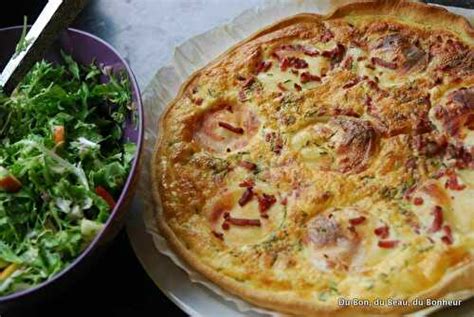 Quiche Chèvre Lardons Et Salade Pommes Et Noix De Du Beau Du Bon Du