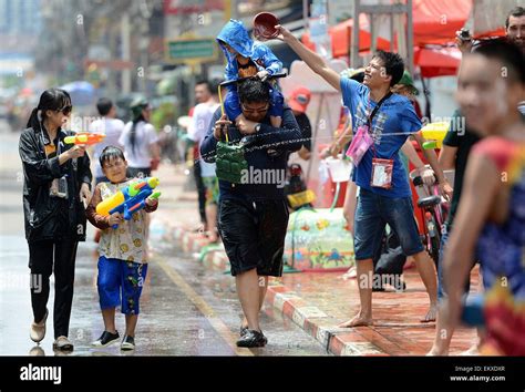 Vientiane Laos Th Apr People Take Part In Water Splashing