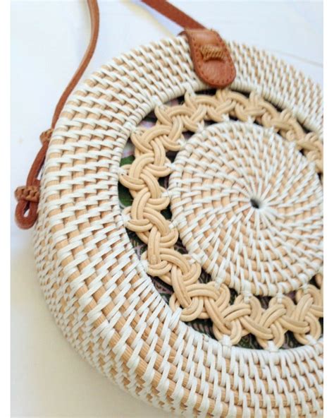 Bali Round White Braid Rattan Bag