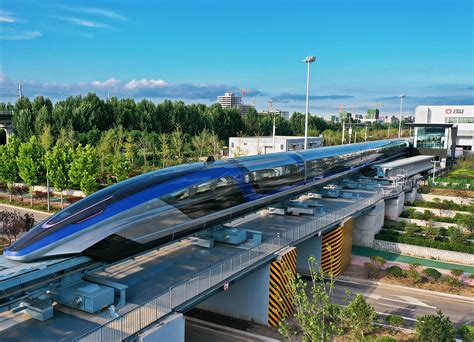 First 600km/h High-Speed Maglev Train in the World Makes Public Debut ...