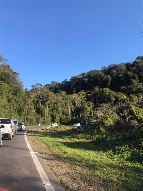 Acidente No Km Da Serra Das Antas Deixa Tr Nsito Lento O Estafeta