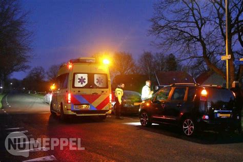 Gewonde Bij Kop Staartbotsing Dokter Larijweg Oosteinde In Ruinerwold