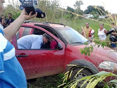 G1 Casal é assassinado a tiros dentro de carro em Paranatinga MT