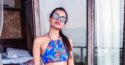 Milky Hot Thighs Legs Of Indian Celebs Actress Ashna Zaveri Latest Bikini Photos