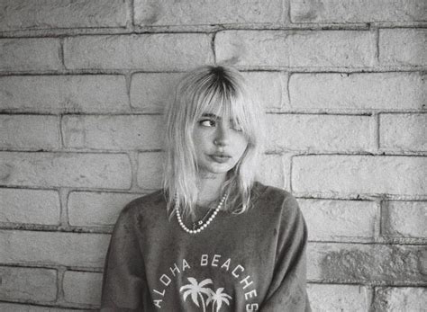 Slash Announces the Tragic Passing of Lucy-Bleu Knight