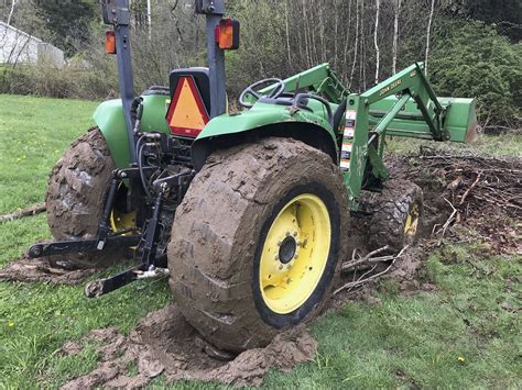 John Deere 4600: Specs, Engine, Transmission, Dimensions