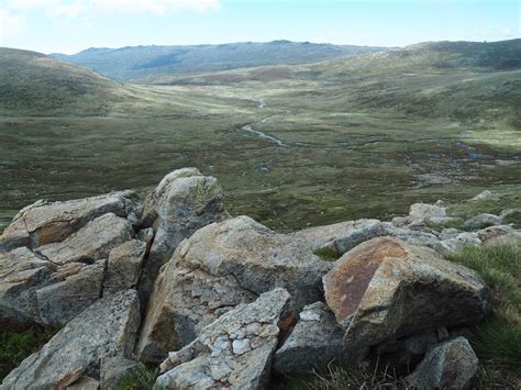 Hiking The Main Range Track To Mount Kosciuszko Free Two Roam