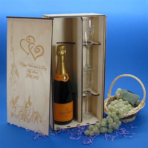 Wood Champagne T Box For A 750ml Or 15l Bottle With 2 Custom Etched