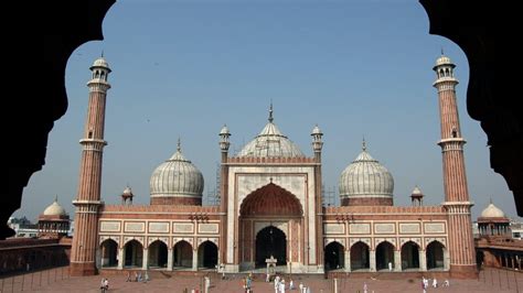 Jama Masjid Bans Entry Of Girls ‘‘జామా మసీదులోకి అమ్మాయిలకు