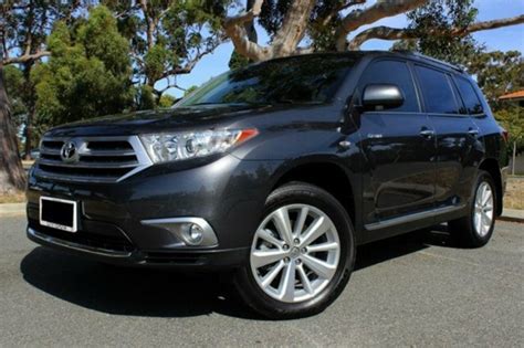 2013 TOYOTA KLUGER GRANDE 4X4 GSU45R MY13 UPGRADE ATFD3584381