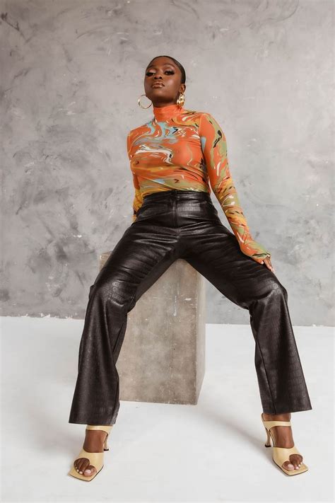 Kai Collective | Looks, Roupas