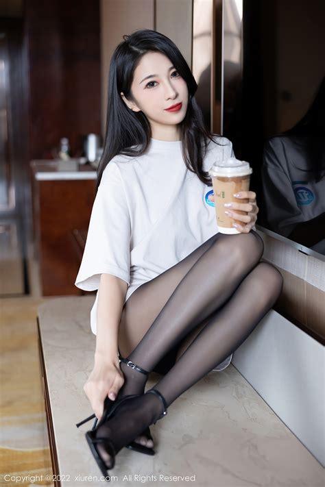 [xiuren 秀人网] No 5507 Lin Leyis Beautiful Legs With Black Silk V2ph