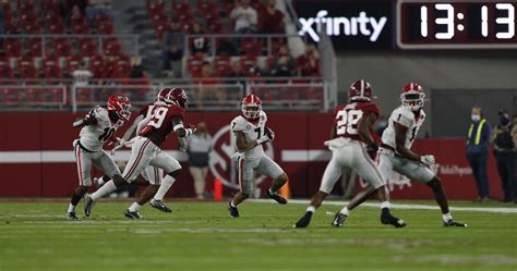 RECAP: Alabama capitalizes on Georgia turnovers, rolls to 41-24 victory