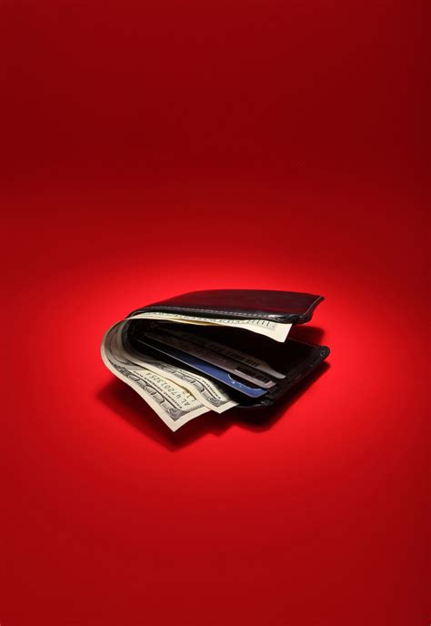 Customers prefer using a machine for cards over carrying cash 28