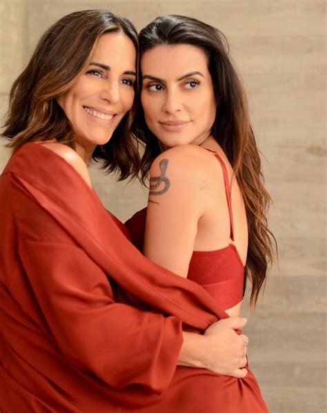 Cleo E Gloria Pires Posam Juntas Em Campanha De Lingerie Glamour