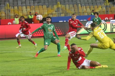 الأهلي يهدر نقطتين بعد التعادل أمام المصري في الدوري الممتاز صور