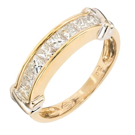 princess cut gold band diamond ring 5