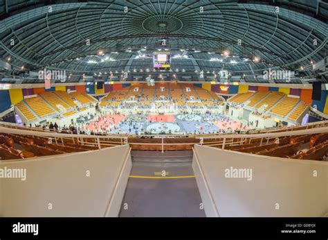 Bewegliches dachstadion Fotos und Bildmaterial in hoher Auflösung Alamy