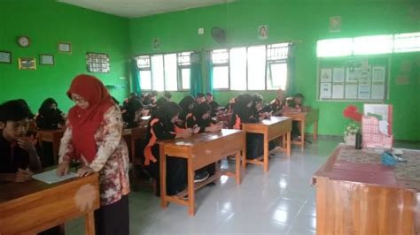 MAN 8 Jombang Tryout ANBK Pacu Semangat Belajar Siswa Radar Jombang