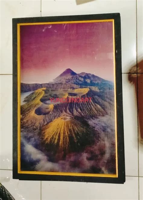 lukisan cetak gunung Bromo plus bingkai ukuran 65×45 | Lazada Indonesia