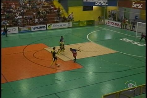 Três jogos movimentaram a Copa TV Grande Rio de Futsal na quinta feira