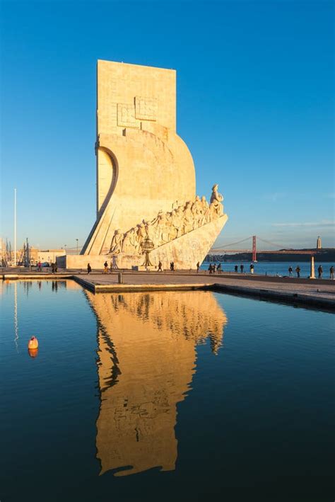 monument   discoveries editorial stock photo image