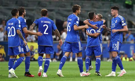 Juventus Inter Un Bianconero Lascia Il Ritiro Dell Italia Il Motivo