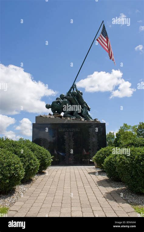 Usmc Iwo Jima Statue Hi Res Stock Photography And Images Alamy