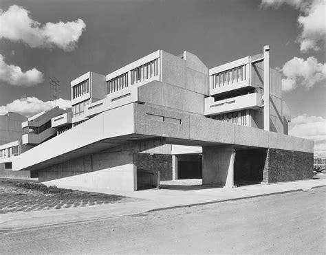 Concrete utopia: exploring London's Thamesmead - The Spaces