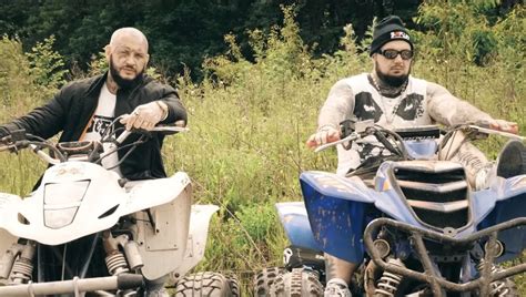 G Et Seth Gueko R Unis Dans Le Clip Strongman Cabochard Iii