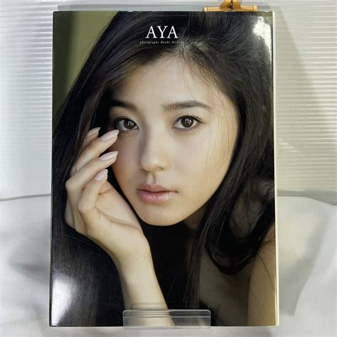 【やや傷や汚れあり】【サイン入初版】朝比奈彩 写真集 『aya』の落札情報詳細 ヤフオク落札価格検索 オークフリー