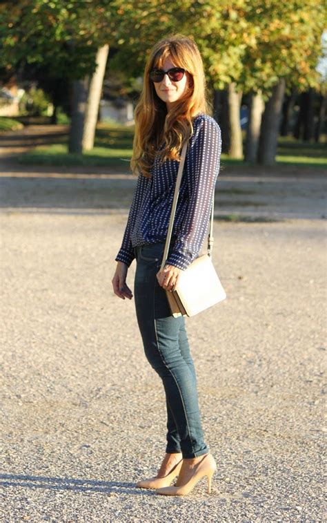 BLOG DE MODA Y LIFESTYLE STARS BLOUSE AND NUDE ACCESORIES