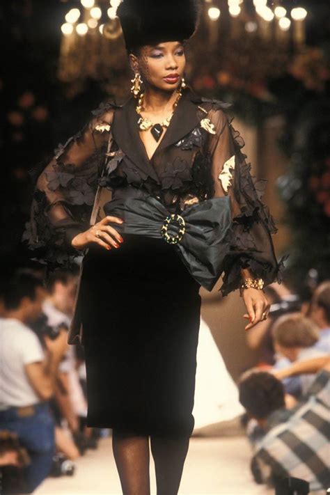 Yves Saint Laurent Haute Couture Collection Fallwinter 1984 1985