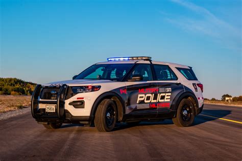 Vehicle modernization Service de police de la Ville de Lévis wins Blue