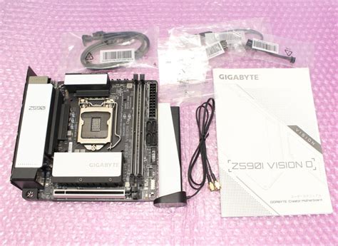 GIGABYTE Z590I VISION D Intel Z590 LGA1200 mini ITX GIGA BYTE 売買された