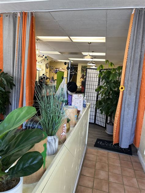 Bluemoon Beauty Salon And Spa Updated January Photos