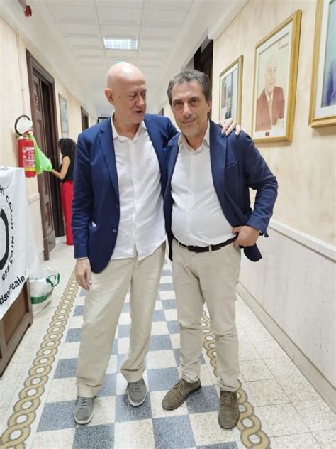 Catanzaro Il Sindaco Fiorita Entra A Far Parte Di Nessuno Tocchi