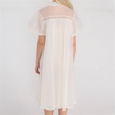 70s Lingerie Peignoir Robe White Long Nightgown Pajam Gem