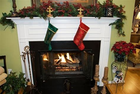 Pottery Barn Fireplace Mantel Decorating Ideas Fireplace Guide By Linda