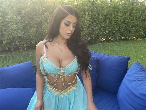 Sophia Leone Page Porn Fan Community Forum
